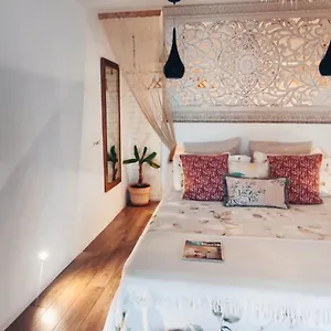https://estudio-jazmin.1costadelsol.com